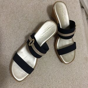 Italian Shoemakers Navy & Gold Sandals